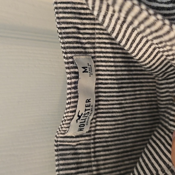 Hollister Black and White Striped Dress Size M (0728C) - Picture 3 of 8